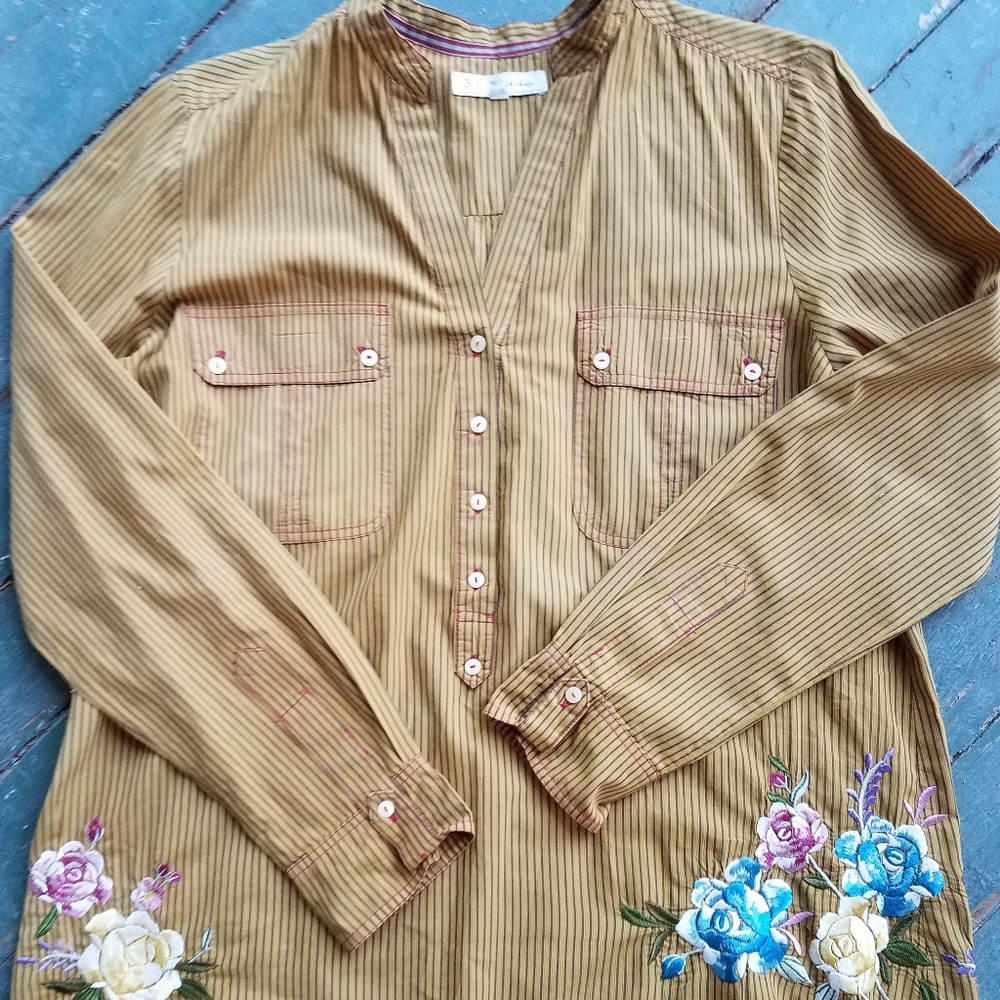 Johnny Was half button up tunic